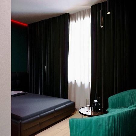 Relax Mini Hotel Jindrisska Praga Zewnętrze zdjęcie